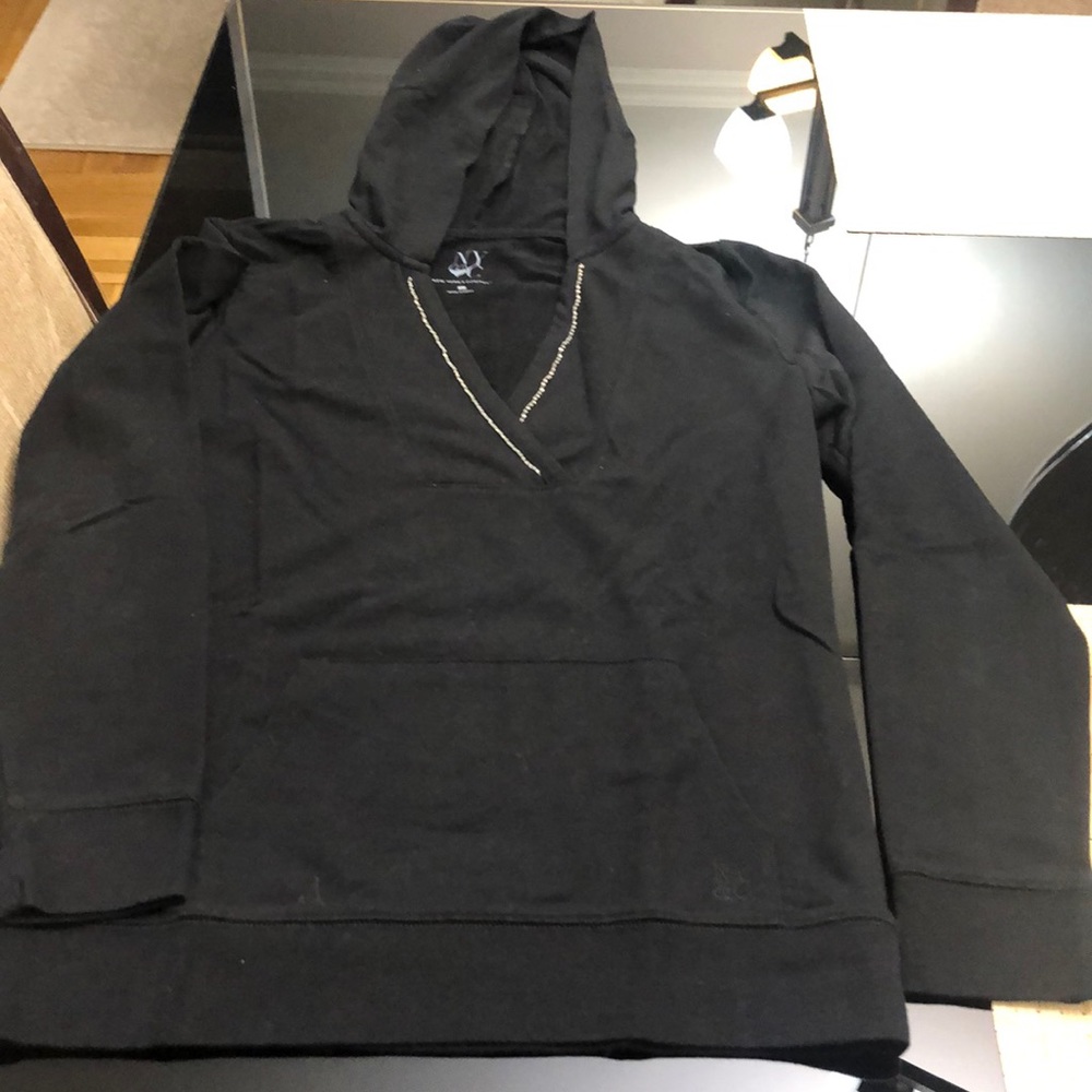 New York and company hoodie